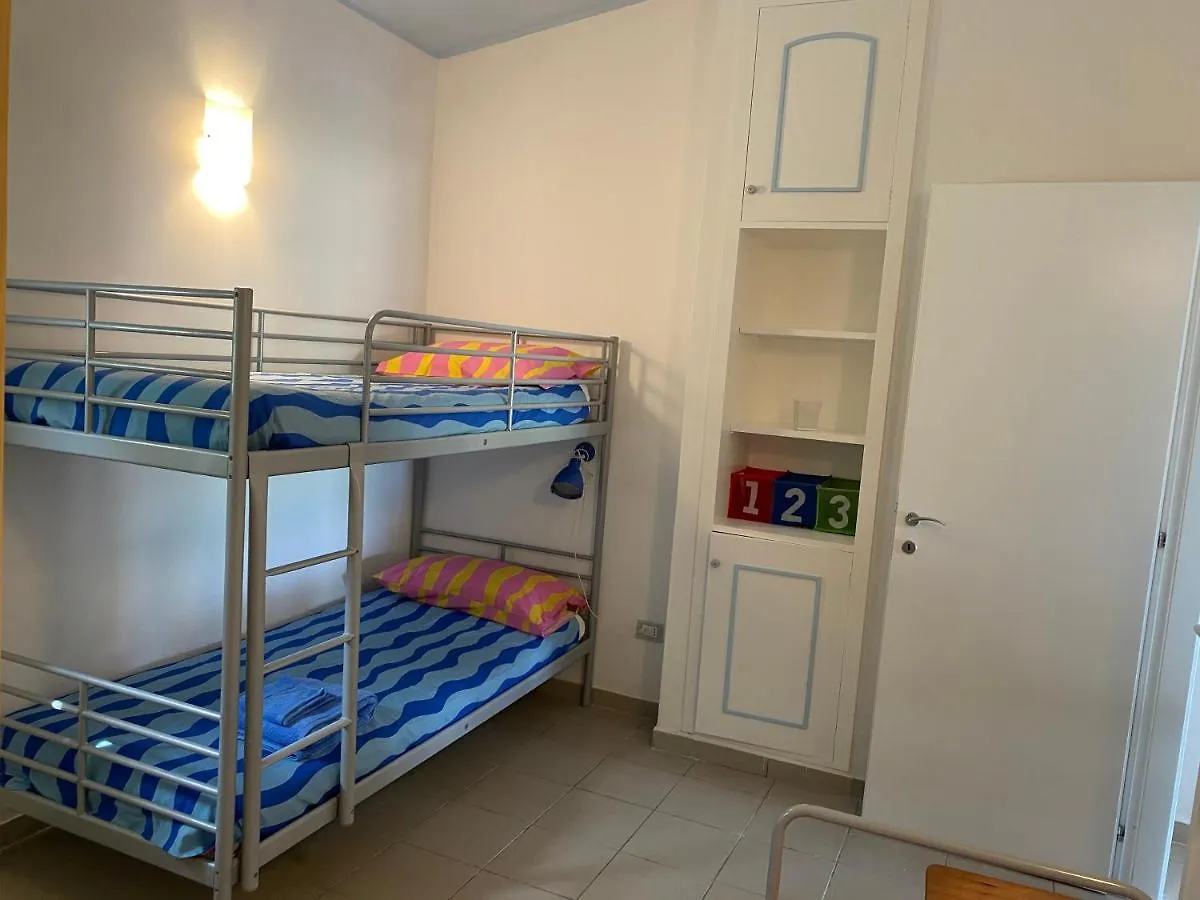 Holiday home Villa Titti Residence La Bussola Fontane Bianche Italy